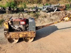 ขาย รถบดเดินตาม BOMAG เครื่อง kubota สตาร์ท 2 ระบบ เก่าญี่ปุ่น พร้อมใช้งาน ราคา 69,000 บาท