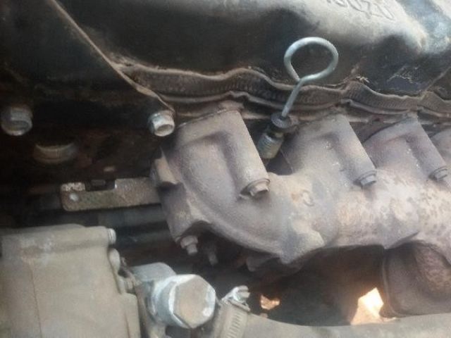 ขาย 6 ล้อ ISUZU NKR 110 แรงม้า เกียร์สั้น รถห้างแท้ เครื่องแห้ง แน่น แรงดีสุดๆ แซสซีสวยๆ รถใช้งานประจำ พร้อมโอน พร้อมใช้งาน
