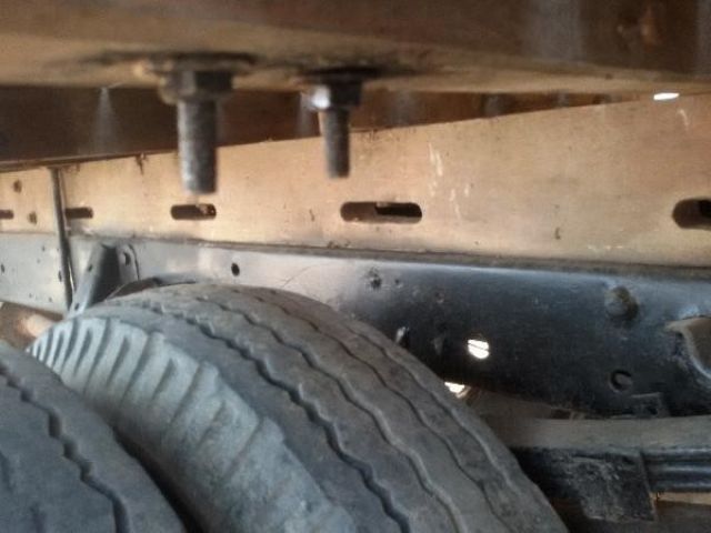ขาย 6 ล้อ ISUZU NKR 110 แรงม้า เกียร์สั้น รถห้างแท้ เครื่องแห้ง แน่น แรงดีสุดๆ แซสซีสวยๆ รถใช้งานประจำ พร้อมโอน พร้อมใช้งาน