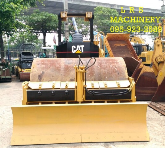 CATERPILLAR รุ่น CS 563 D