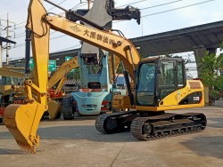 ถขุด CATERPILLAR รุ่น 312 D