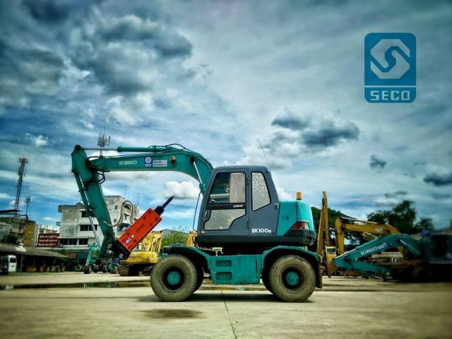 บจก. ซีโก้ รับสมัครคนขับรถแบคโฮ Komatsu Kobelco ล้อยาง ล้อแทรก โทร คุณ สุชาติ 081-486-6914