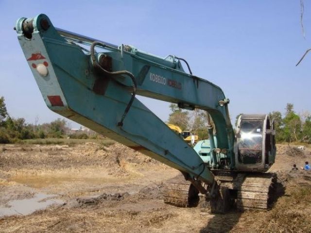 ขายรถแบคโฮ KOBELCO SK-200 MARK V Super Long บูมยาว