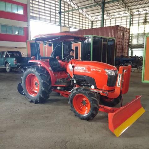 ขายรถไถ KUBOTA L4708 สภาพดี พร้อมใช้งาน 089-836-0510