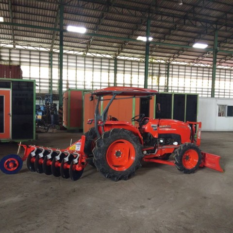 ขายรถไถ KUBOTA L4708 สภาพดี พร้อมใช้งาน 089-836-0510