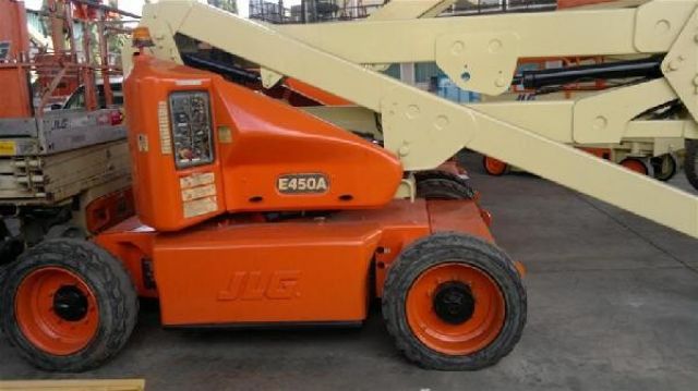 บริการให้เช่า-ขาย รถกระเช้า JLG สำหรับงานบนที่สูง ทั้งใหม่และมือสอง