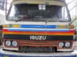 ISUZU 1982 หน้าตัด มีดัมพ์