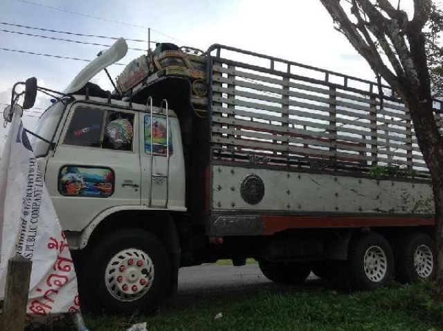 ขายสิบล้อ Hino f17 HO7C 185 แรงม้า เพลาเดียว เครื่องเดิม ไม่ดั๊ม