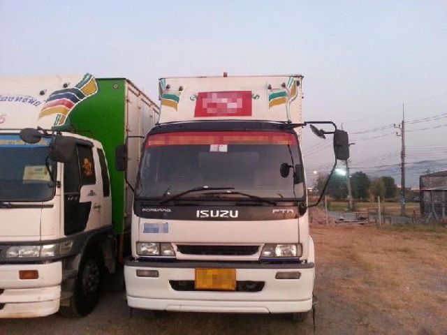 ขายด่วน 6ล้อ ตู้10บาน ISUZU DECA FTR200 ปี 48 Tel.0872508883 (คิงส์)