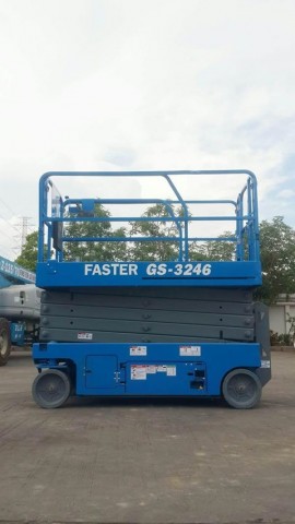 ขายลิฟท์กระเช้า GENIE GS-3246 Refurbished - Scissorlift