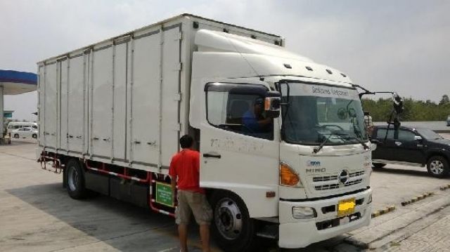 ประกาศ! ขาย รถบรรทุก 6 ล้อ HINO NGV 7.25 ม. ตู้ทึบ 10 บาน สภาพสวยพร้อมมีงานวิ่ง