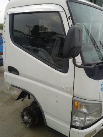 หัวเก๋ง MITSUBISHI CANTER รุ่นใหม่