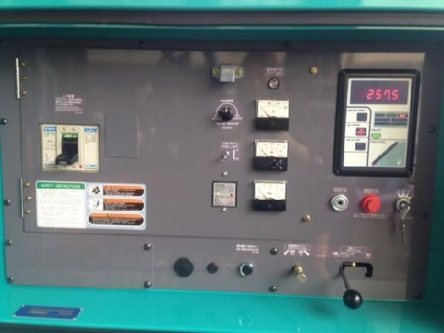 ขายเครื่องปั่นไฟ DENYO DCA-100ESI สนใจติดต่อ หนึ่ง 061-4194021