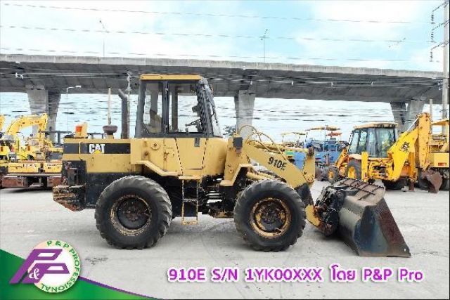 ขายรถตัก CAT 910E S/N 1YK00XXX 1,090,000 บาท ไม่ผ่านการใช้งานในไทย