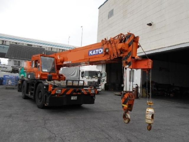 ขายรถเครน KATO KR35H-V นำเข้าจากญี่ปุ่น สภาพพร้อมใช้งาน