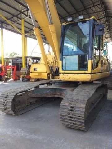 รถ KOMATSU PC200-8 เก่านอกญี่ปุ่นไม่เคยใช้งานในไทย