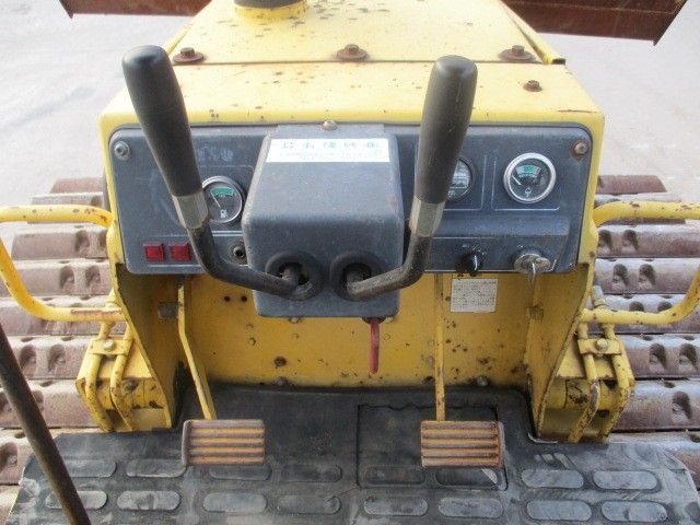 Komatsu D20P-7Eเราขายไม่แพง 062-709-1747