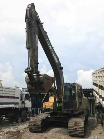 ขายรถแมคโคร Volvo EC210BLC