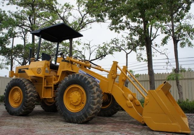 CAT910 แขนยาวพิเศษ คอนโทรลเดี่ยว เลี้ยวเอวอ่อน สภาพดี พร้อมใช้งาน สนใจติดต่อ 0927826142,034886118