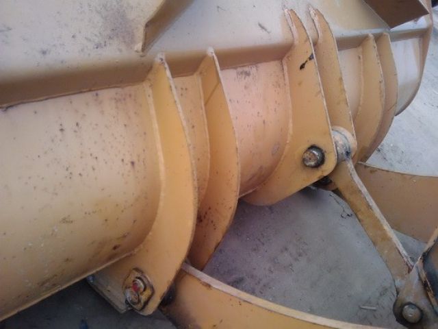 komatsu รถตัก510 กรองเดี่ยว สภาพสวยจัด โทร.081-6921291,034-886118 www.patanamachines.com