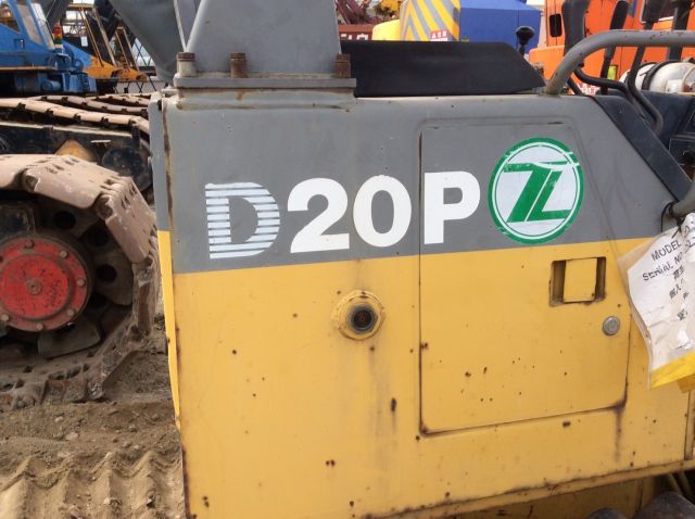 รถแท็กเตอร์นำเข้าจากญี่ปุ่น Komatsu D20P-7E ปี 1996 4,032 ชม โทร 061-4194021 พรภวิษย์