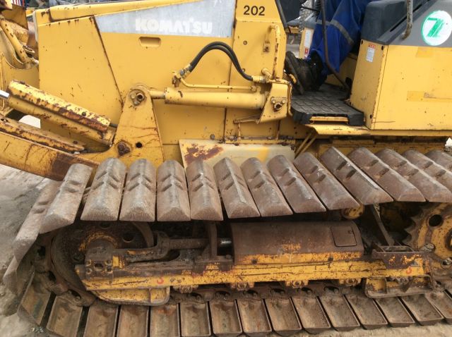 รถแท็กเตอร์นำเข้าจากญี่ปุ่น Komatsu D20P-7E ปี 1996 4,032 ชม โทร 061-4194021 พรภวิษย์