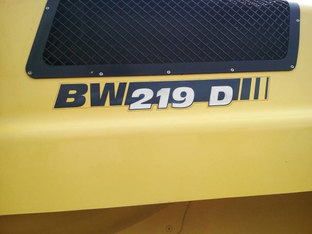 ขายรถบด BOMAG BW219D-4 ขนาด 19 ตัน ปี2007 รถเก่าญี่ปุ่นไม่เคยใช้งานในไทยครับ