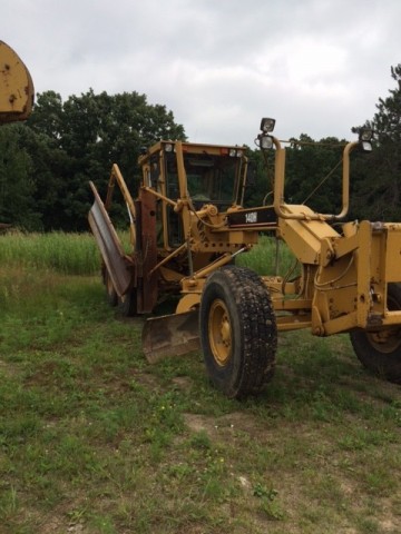 รถเกรด Caterpillar 140H #2ZK02501 ปี 1997 14,269ชม. นำเข้าจาก USA ไม่เคยใช้ในไทย