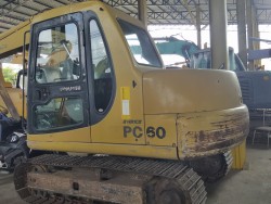 KOMATSU PC60-7 นอกญี่ปุ่น ราคา 820,000