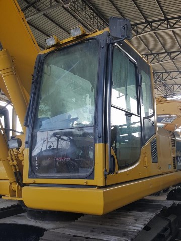 KOMATSU PC 200-8 นอกญี่ปุ่น ราคา 2,200,000