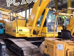 Komatsu PC200-8 รถเก่าญี่ปุ่น เครื่องดี สภาพสวย ไฟฟ้าเต็ม