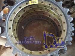 ริมสป๊อกเก็ต KOMATSU PC200-8 ของใหม่นำเข้าจากเกาหลี