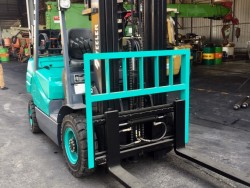 รถยก Forklift Feeler ใหม่ Diesel 2.5 Ton เครื่องยนต์ Isuzu แบรนด์ไต้หวัน