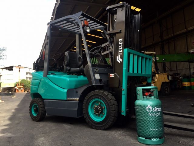 รถยก Forklift Feeler ใหม่ Diesel 2.5 Ton เครื่องยนต์ Isuzu แบรนด์ไต้หวัน