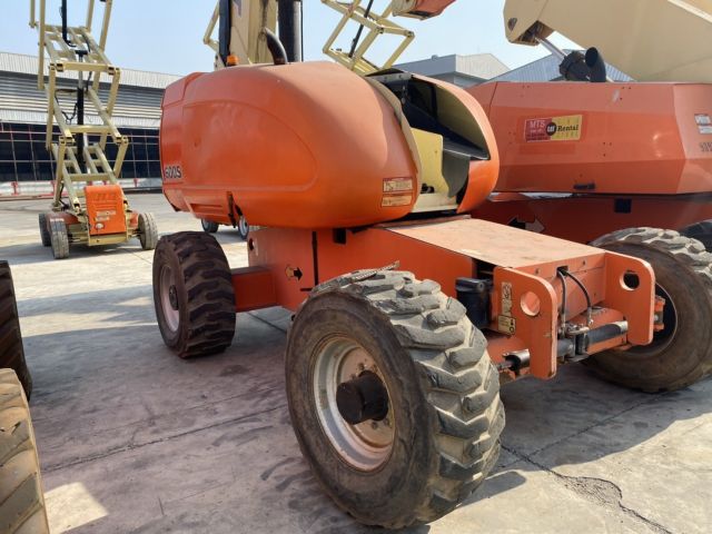 ขายรถกระเช้า JLG บูมตรง 600S สูง 18.36 เมตร มือสอง