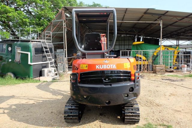 รถขุด kubota kx91-3s2 ใช้งาน 2,800 ชี่วโมง โทร 086-1602189