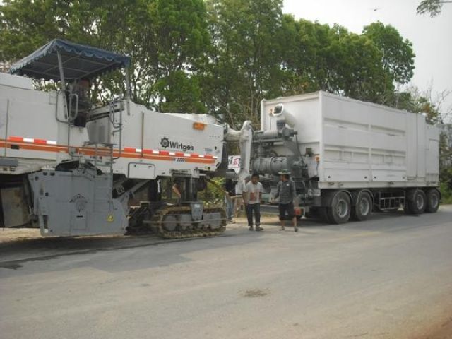 ขาย รถปูนใช้กับชุดรีไซคลิ่ง(RECYCLING) และรถไสผิวทุกรุ่น ราคาถูก ทั้งแบบปูนแห้ง และปูนเหลว | thaitractor.com ขาย รถปูนใช้กับชุดรีไซคลิ่ง(Recycling) และรถไสผิวทุกรุ่น ราคาถูก ทั้งแบบปูนแห้ง และปูนเหลว | Thaitractor.Com