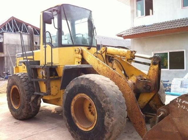 ขายรถตักล้อยาง KOMATSU WA250-3 รถเก่านอก ไม่เคยใช้งานในไทย