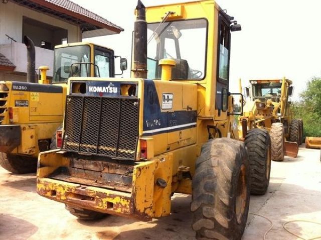 ขายรถตักล้อยาง KOMATSU WA180-1 สภาพสวย ไม่เคยใช้งานในไทย รถนอก