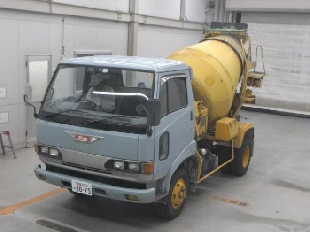 ขายรถโม่ปูนมือสองนำเข้าจากญี่ปุ่น HINO FC170