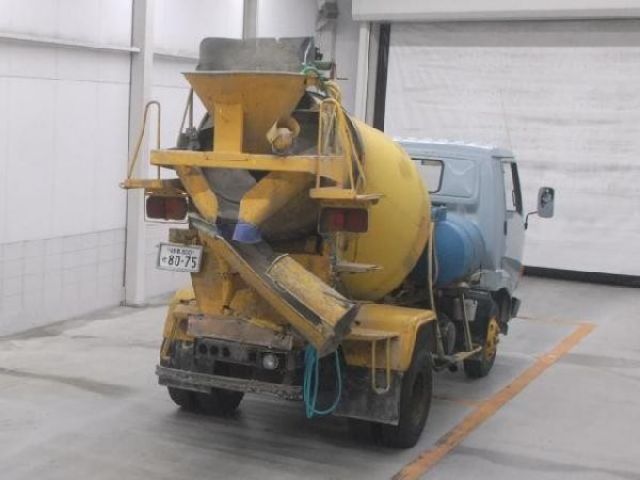 ขายรถโม่ปูนมือสองนำเข้าจากญี่ปุ่น HINO FC170