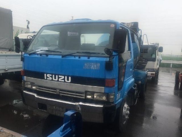 รถโม่ปูน 6 ล้อ เก่าญี่ปุ่น ISUZU (195 แรงม้า)