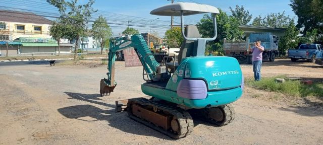 รถขุด KOMATSU PC20-7 นำเข้าจากญี่ปุ่นแท้ สภาพดี