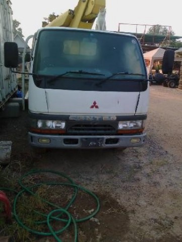 ขายล้างสต๊อก รถกระเช้า MITSUBISHI CANTER