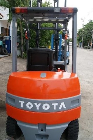 ขายฟอล์คลิฟไฟฟ้า TOYOTA