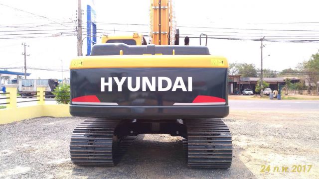 รถขุดใหม่มือหนึ่งยี่ห้อ Hyundai ขนาด 20 ตัน คุณภาพเยี่ยมบริการหลังการขาย ชื่อ Hyundai การรันตี