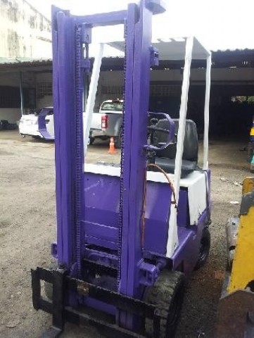 FORKLIFT TOYOTA ยกน้ำหนัก 900 กิโล 3.0 เมตร ยางตัน