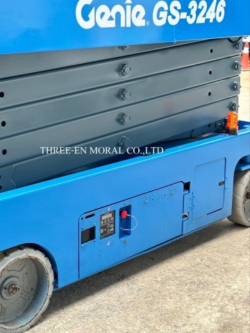 รถกระเช้า Scissor Lift Genie GS-3246