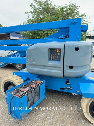 รถกระเช้า Boom Lift Genie Z45-25