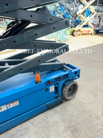 รถกระเช้า Scissor Lift Genie GS-2046
